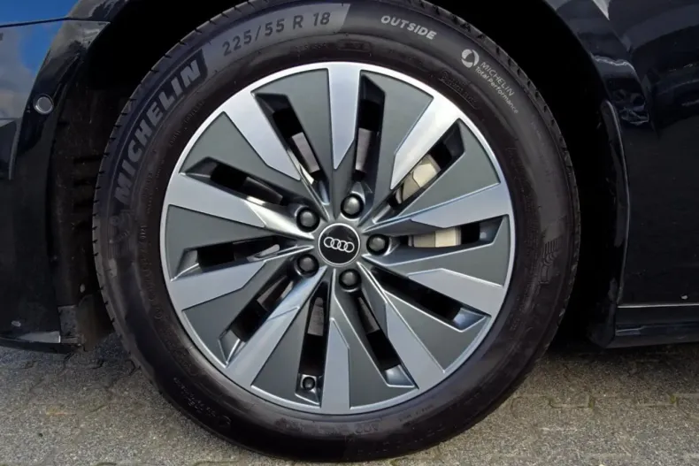 Audi A6 din 2022 cu 81.669 km - oferta AUD150117 - foto 12