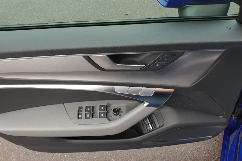 Audi A6 din 2022 cu 55.926 km - oferta AUD150122 - foto 16