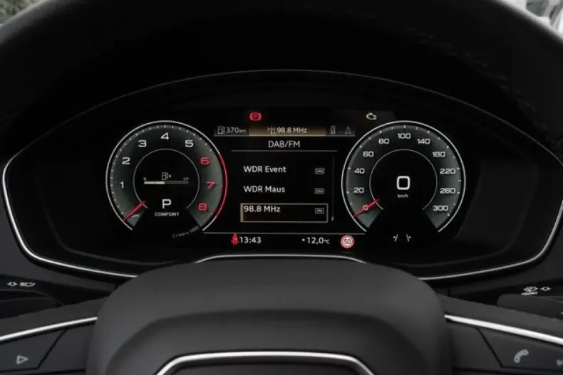 Audi Q5 din 2024 cu 14.560 km - oferta AUD150123 - foto 15