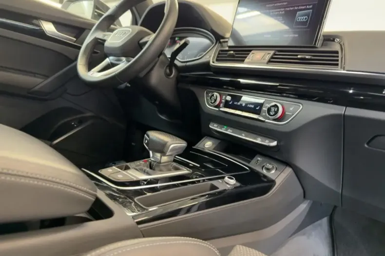 Audi Q5 din 2022 cu 87.549 km - oferta AUD150132 - foto 13