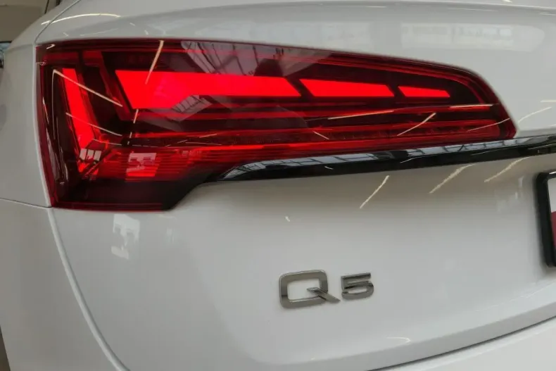 Audi Q5 din 2022 cu 87.549 km - oferta AUD150132 - foto 14