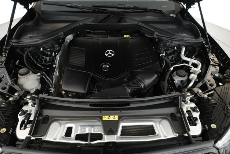 Mercedes-Benz GLC 300 din 2023 cu 38.700 km - oferta MER150136 - foto 8