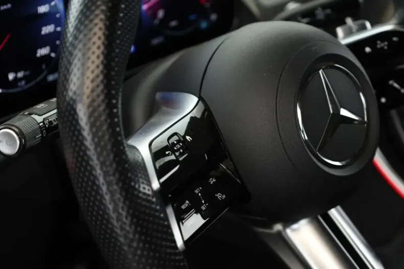 Mercedes-Benz GLC 300 din 2023 cu 38.700 km - oferta MER150136 - foto 13