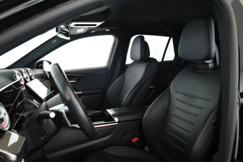 Mercedes-Benz GLC 300 din 2023 cu 38.700 km - oferta MER150136 - foto 19