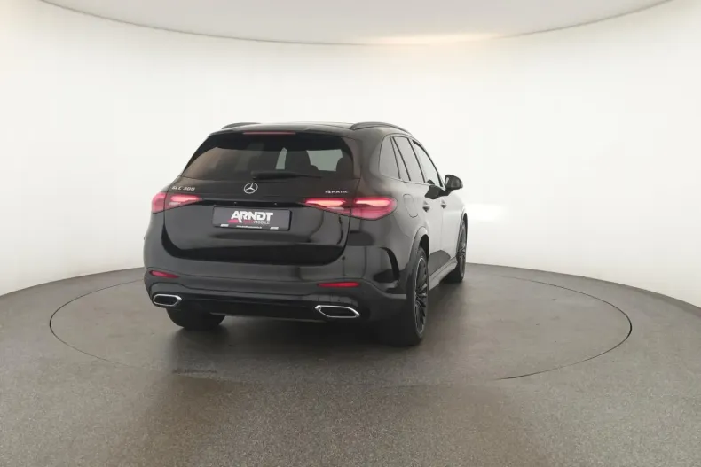 Mercedes-Benz GLC 300 din 2023 cu 38.700 km - oferta MER150136 - foto 26