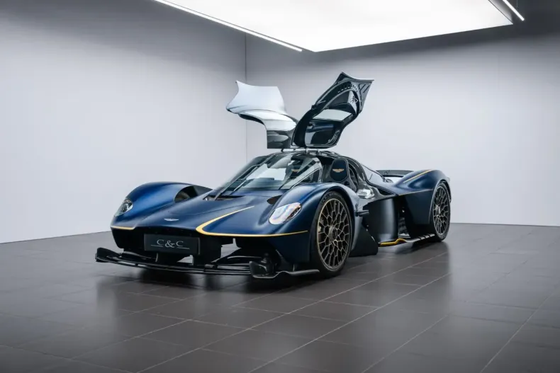 Aston Martin Valkyrie din 2023 cu 1.410 km - oferta AST150138 - foto 15