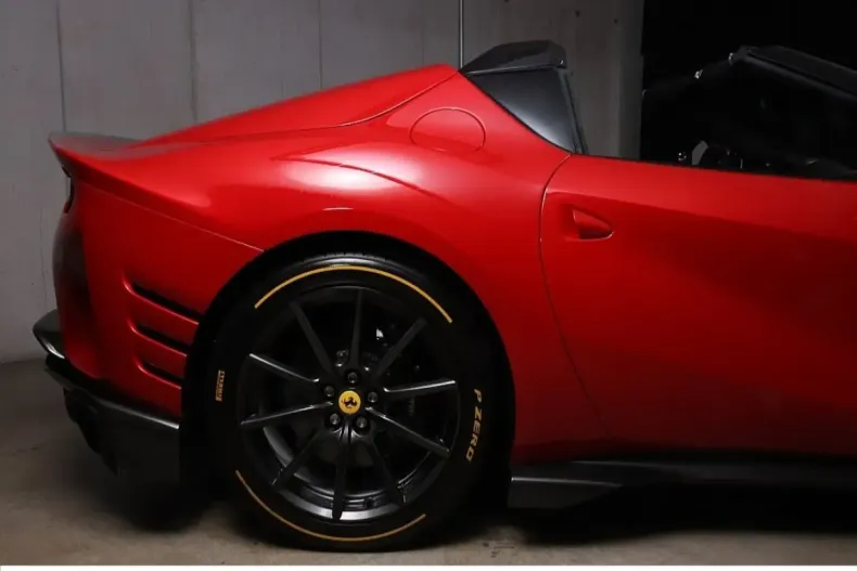 Ferrari 812 din 2024 cu 4.400 km - oferta FER150143 - foto 21