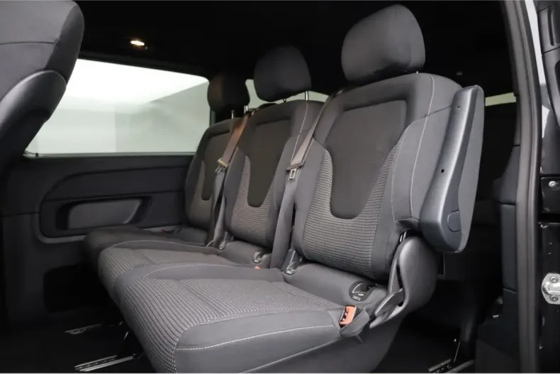 Mercedes-Benz V 220 din 2024 cu 14.450 km - oferta MER150144 - foto 16