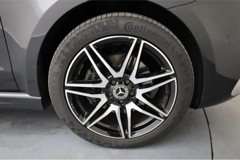 Mercedes-Benz V 220 din 2024 cu 14.450 km - oferta MER150144 - foto 27