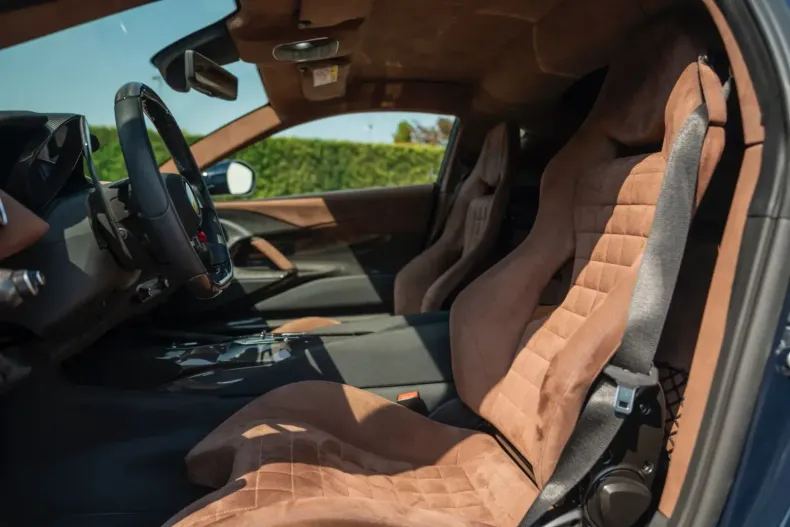 Ferrari 812 din 2022 cu 2.000 km - oferta FER150154 - foto 2