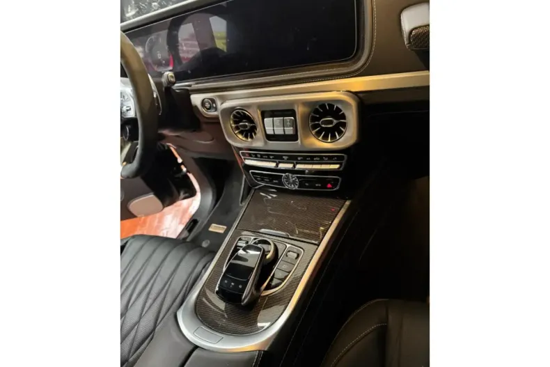 Mercedes-Benz G 63 AMG din 2024 cu 30.000 km - oferta MER150155 - foto 10