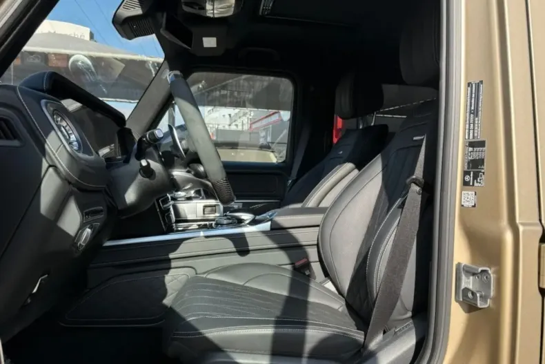 Mercedes-Benz G 63 AMG din 2024 cu 7.000 km - oferta MER150156 - foto 10