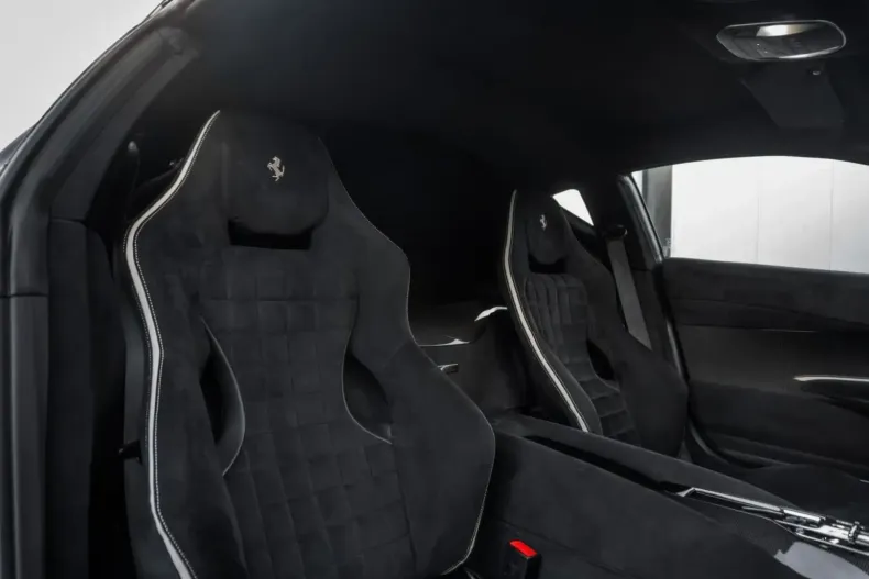 Ferrari 812 din 2022 cu 12.259 km - oferta FER150157 - foto 2