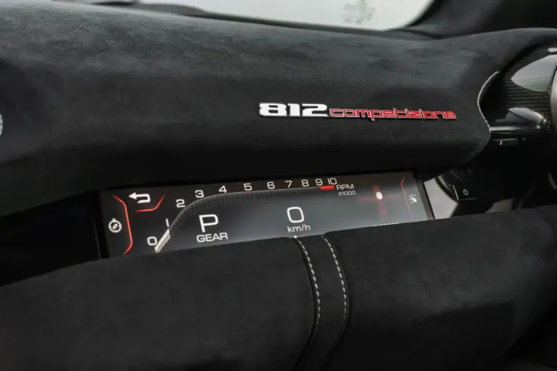 Ferrari 812 din 2022 cu 12.259 km - oferta FER150157 - foto 9