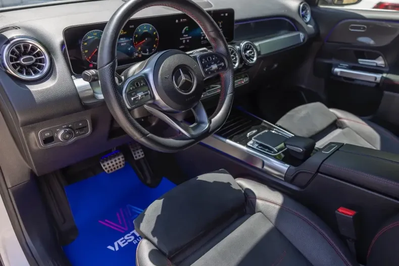 Mercedes-Benz GLB 250 din 2021 cu 39.277 km - oferta MER150176 - foto 3