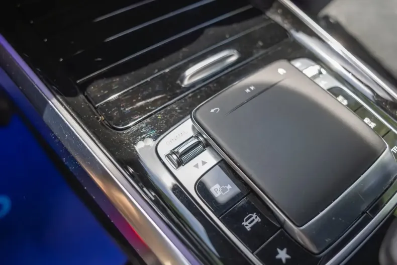 Mercedes-Benz GLB 250 din 2021 cu 39.277 km - oferta MER150176 - foto 21