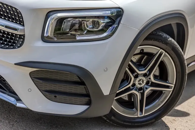 Mercedes-Benz GLB 250 din 2021 cu 39.277 km - oferta MER150176 - foto 22