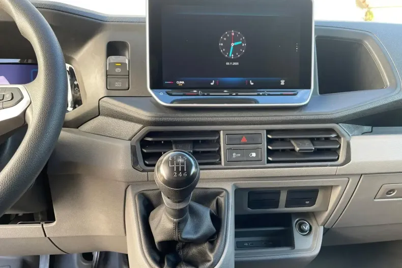 Volkswagen Crafter din 2024 cu 20.000 km - oferta VOL150188 - foto 16