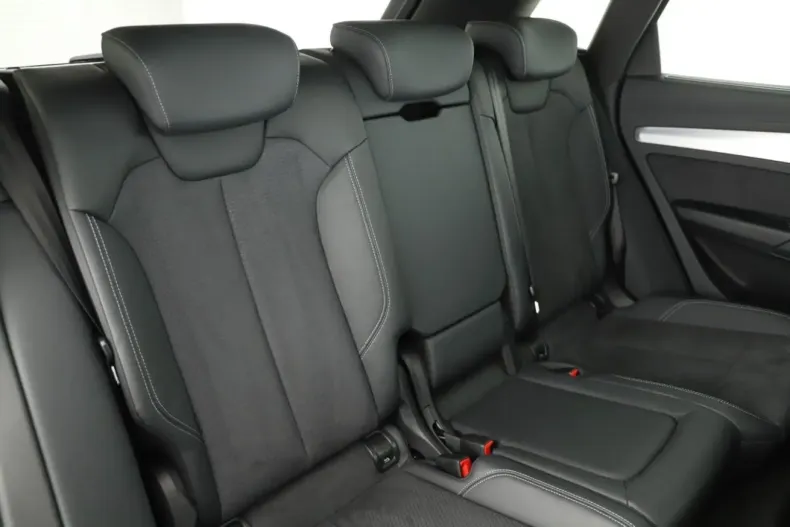 Audi Q5 din 2022 cu 67.310 km - oferta AUD150197 - foto 5