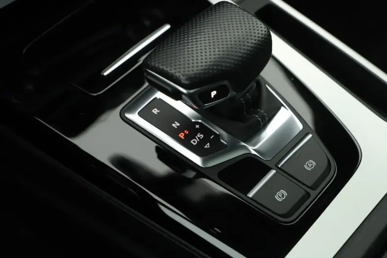 Audi Q5 din 2022 cu 67.310 km - oferta AUD150197 - foto 12