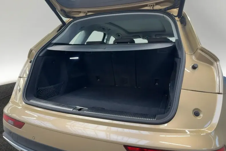 Audi Q5 din 2022 cu 49.934 km - oferta AUD150201 - foto 5