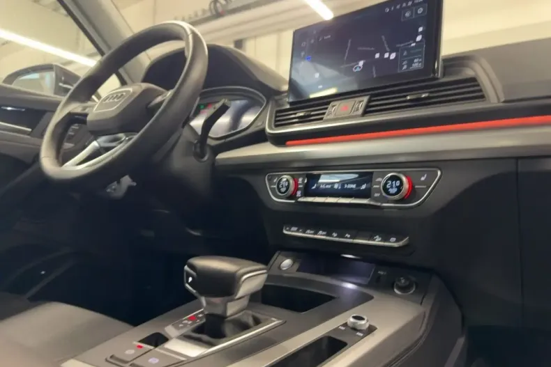 Audi Q5 din 2022 cu 49.934 km - oferta AUD150201 - foto 12