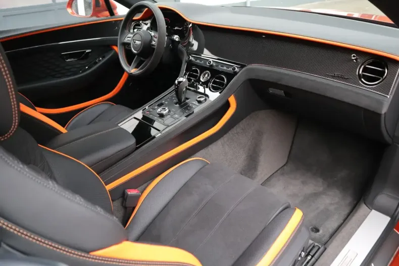 Bentley Continental GT din 2024 cu 3.975 km - oferta BEN150202 - foto 24