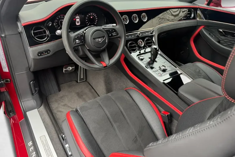 Bentley Continental GT din 2024 cu 2.000 km - oferta BEN150203 - foto 9