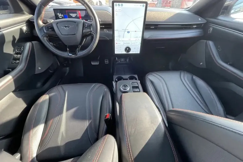 Ford Mustang Mach-E din 2021 cu 42.000 km - oferta FOR150213 - foto 7