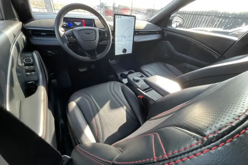 Ford Mustang Mach-E din 2021 cu 42.000 km - oferta FOR150213 - foto 10