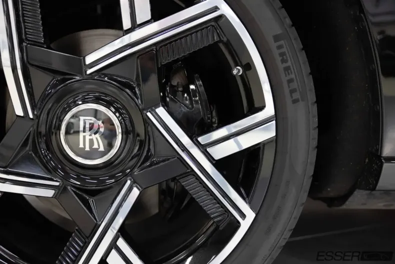 Rolls-Royce Cullinan din 2025 cu 12.200 km - oferta ROL150224 - foto 27