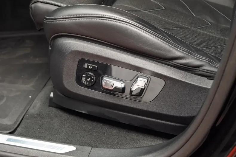 BMW XM din 2023 cu 42.000 km - oferta BMW150225 - foto 21