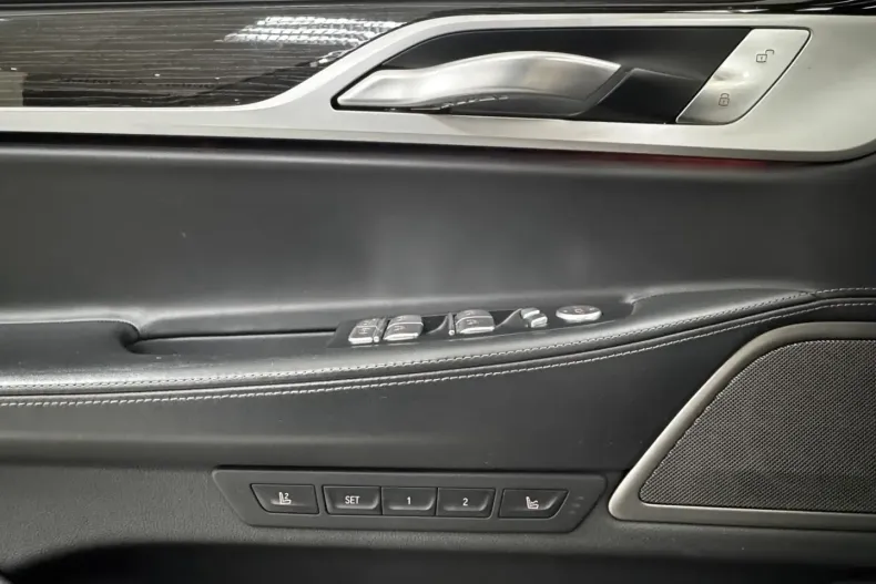 BMW 740 din 2020 cu 103.516 km - oferta BMW150231 - foto 21