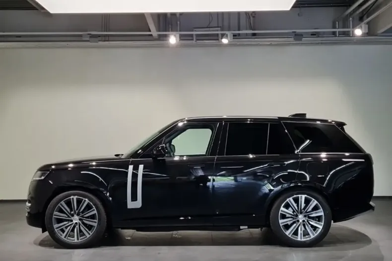 Land Rover Range Rover din 2025 cu 12.000 km - oferta LAN150236 - foto 5