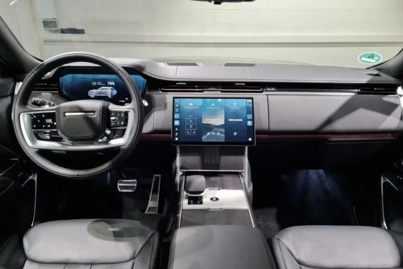 Land Rover Range Rover din 2025 cu 12.000 km - oferta LAN150236 - foto 7