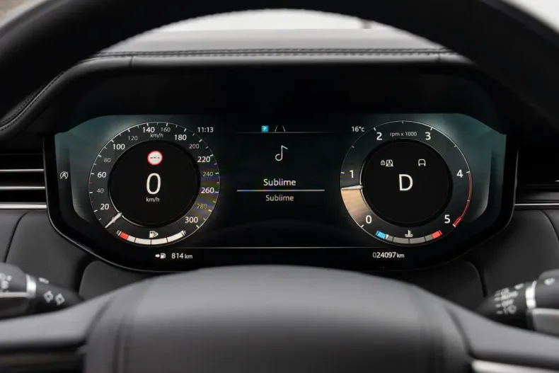 Land Rover Range Rover din 2025 cu 24.200 km - oferta LAN150241 - foto 21