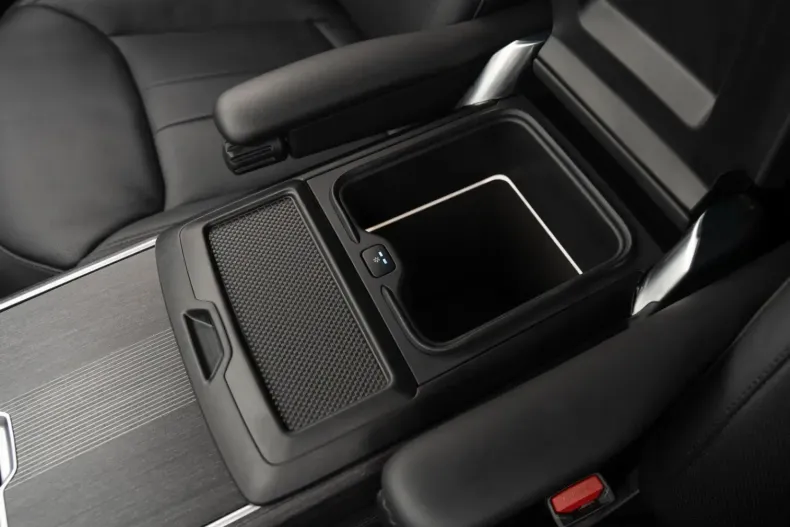 Land Rover Range Rover din 2025 cu 24.200 km - oferta LAN150241 - foto 24