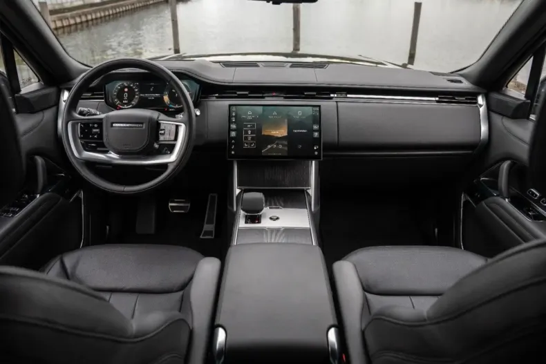 Land Rover Range Rover din 2025 cu 24.200 km - oferta LAN150241 - foto 27