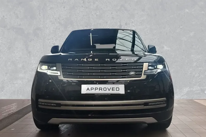 Land Rover Range Rover din 2024 cu 18.200 km - oferta LAN150242 - foto 1