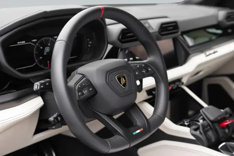 Lamborghini Urus din 2025 cu 7.100 km - oferta LAM150248 - foto 21