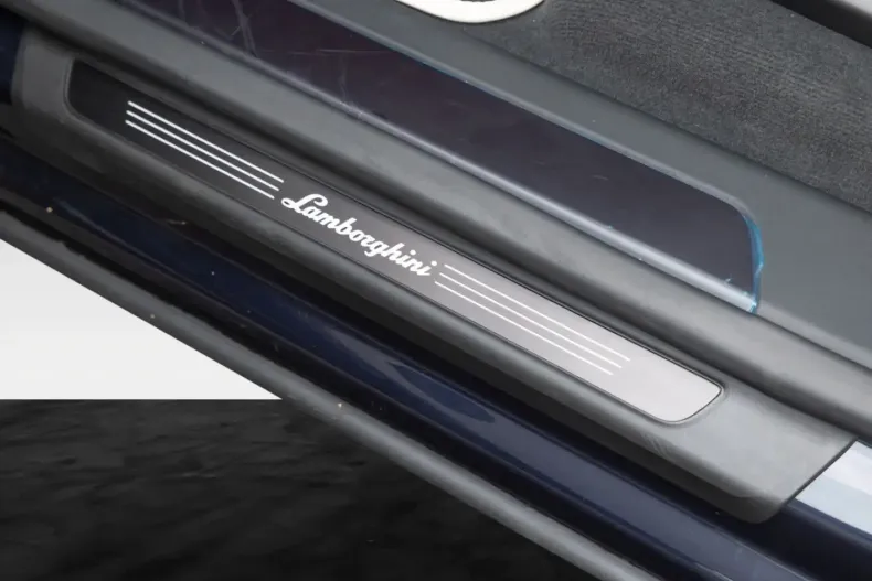Lamborghini Urus din 2025 cu 7.100 km - oferta LAM150248 - foto 23