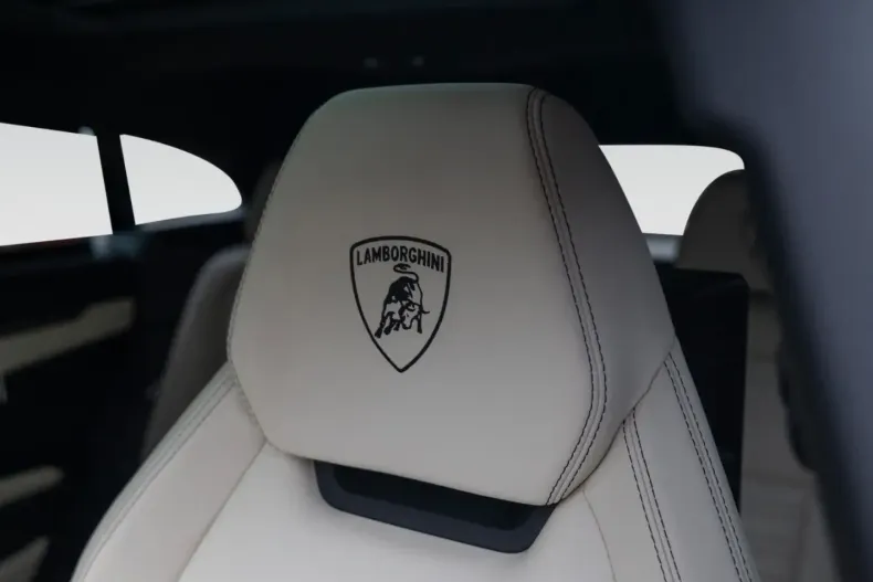 Lamborghini Urus din 2025 cu 7.100 km - oferta LAM150248 - foto 26