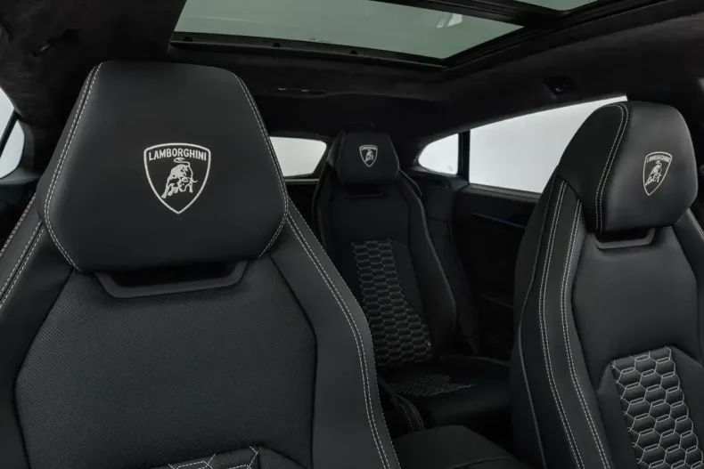 Lamborghini Urus din 2024 cu 6.450 km - oferta LAM150254 - foto 14