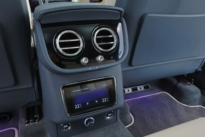 Bentley Bentayga din 2024 cu 15.345 km - oferta BEN150271 - foto 16