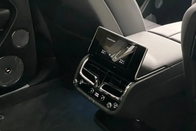 Bentley Bentayga din 2024 cu 9.500 km - oferta BEN150272 - foto 29