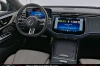 Mercedes-Benz E 300 din 2024 cu 24.306 km - oferta MER150278 - foto 4