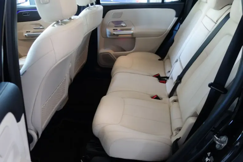 Mercedes-Benz GLB 200 din 2022 cu 109.000 km - oferta MER150282 - foto 30