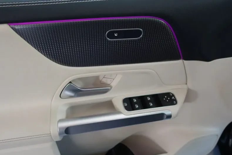 Mercedes-Benz GLB 200 din 2022 cu 109.000 km - oferta MER150282 - foto 32