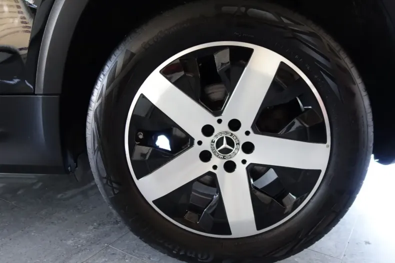 Mercedes-Benz GLB 200 din 2022 cu 109.000 km - oferta MER150282 - foto 48