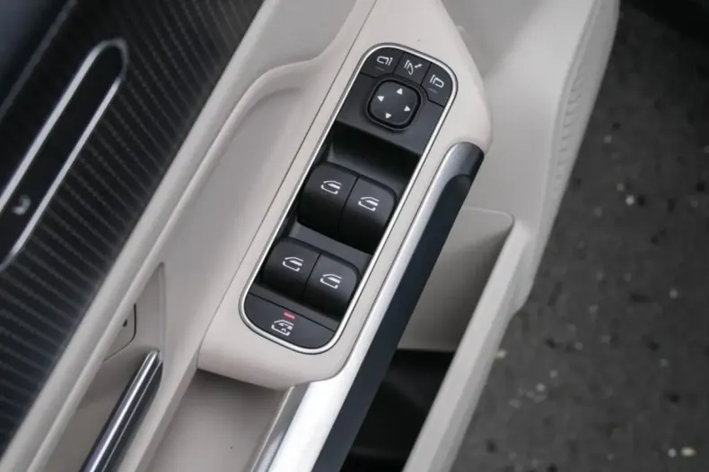 Mercedes-Benz EQB din 2023 cu 11.981 km - oferta MER150283 - foto 15